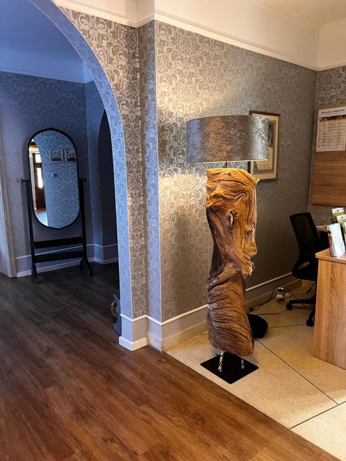 Gaestehaus Am Kurpark Hotel Garni Horn-Bad Meinberg Exteriör bild
