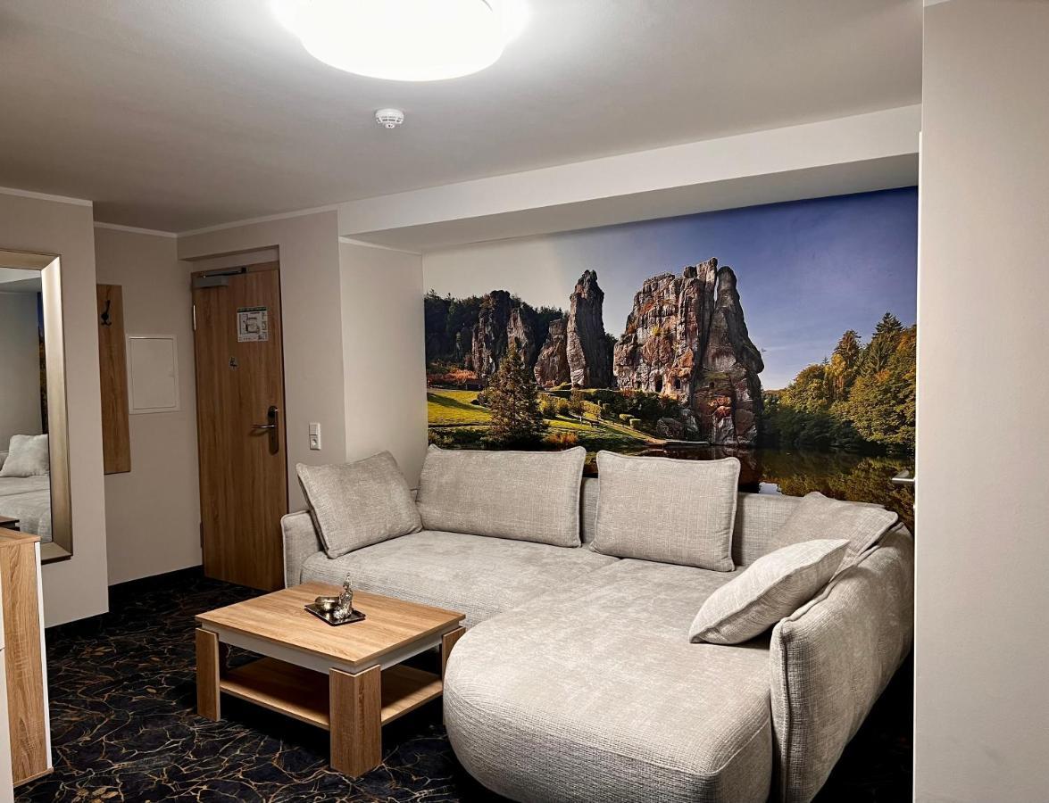 Gaestehaus Am Kurpark Hotel Garni Horn-Bad Meinberg Exteriör bild