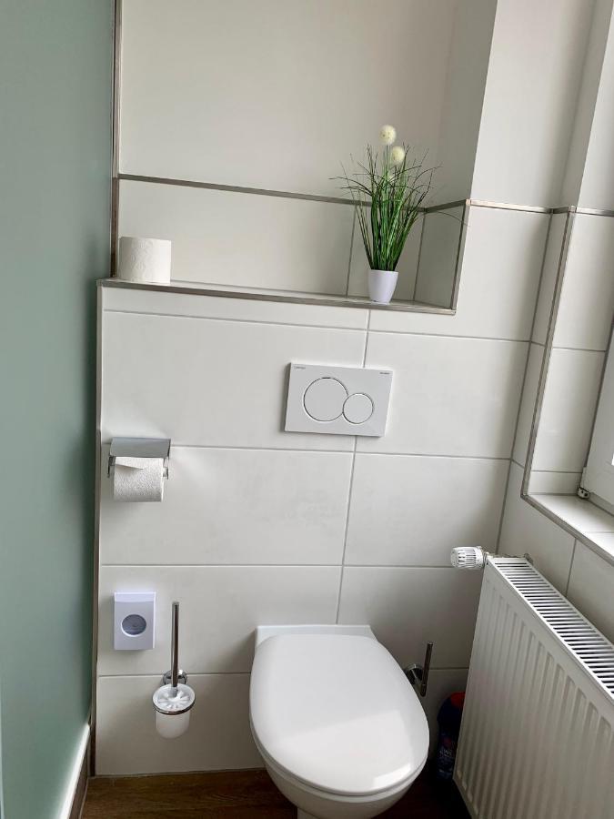 Gaestehaus Am Kurpark Hotel Garni Horn-Bad Meinberg Exteriör bild